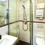 Rennschuh Otel Göttingen