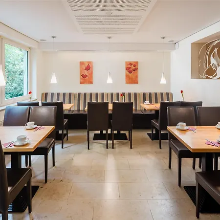 レンシュ ホテル