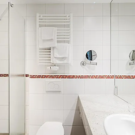 Hotel Rennschuh 3*