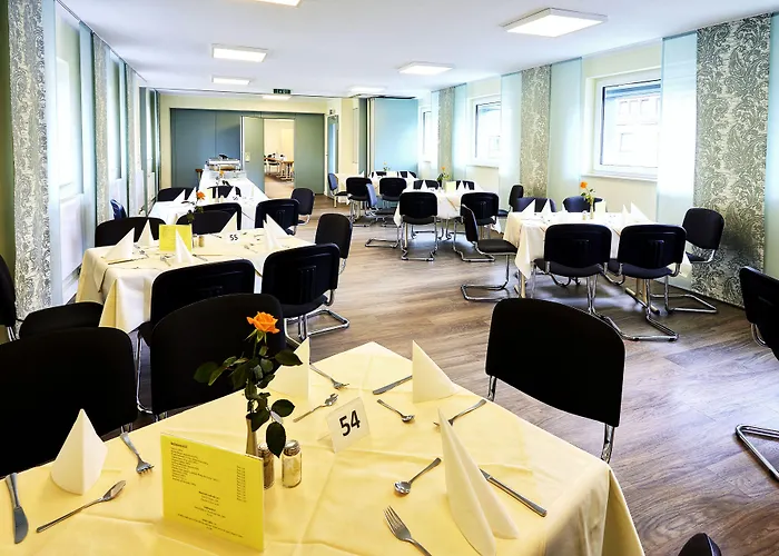 Rennschuh 3* Göttingen